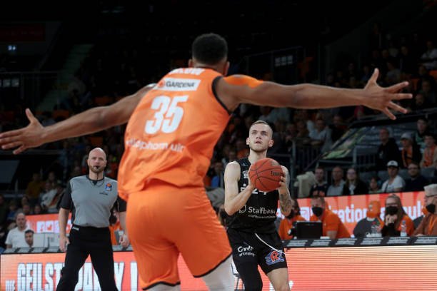 球队增添了 球队增添了